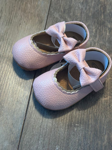 691 scalloped Mary Jane’s