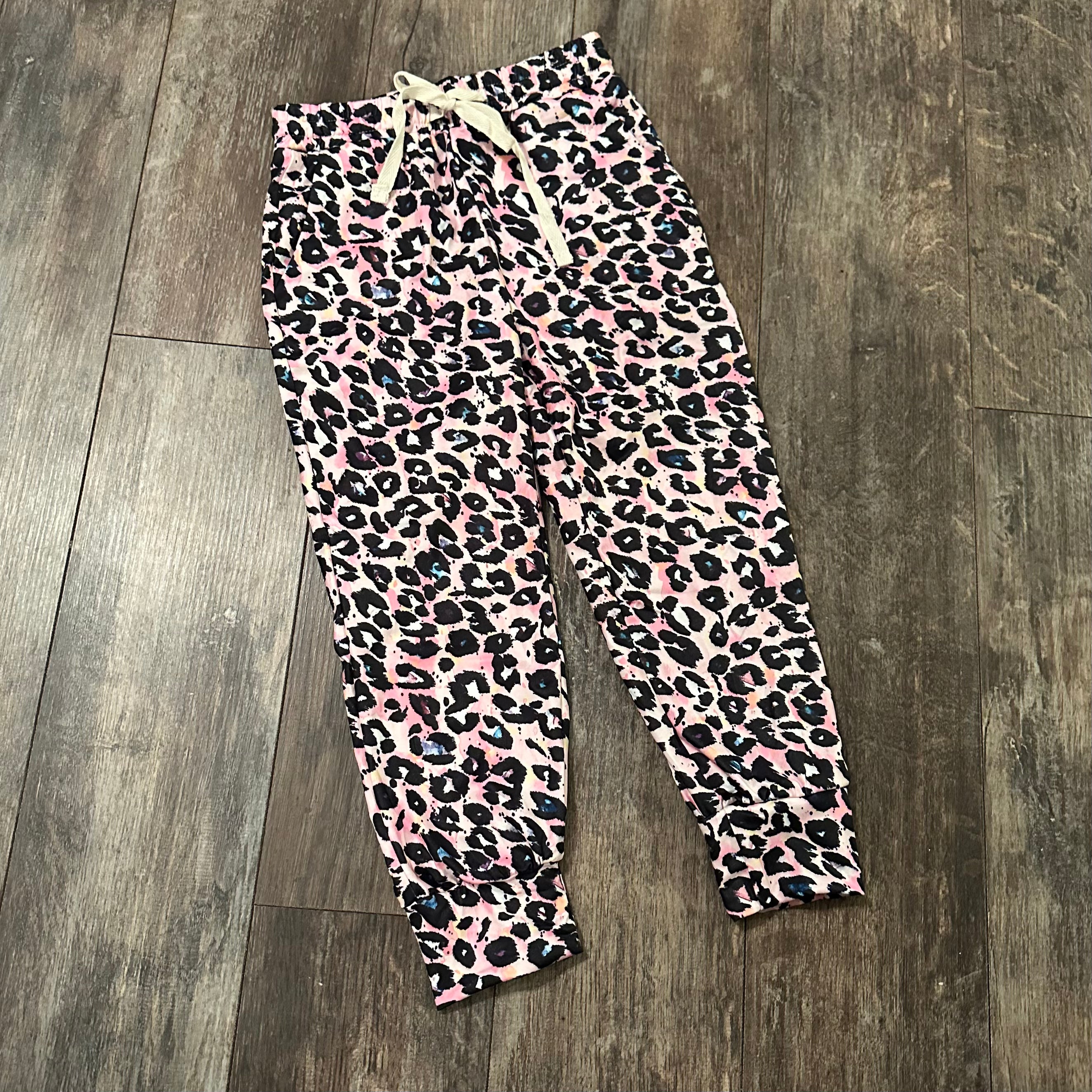 295 leopard joggers